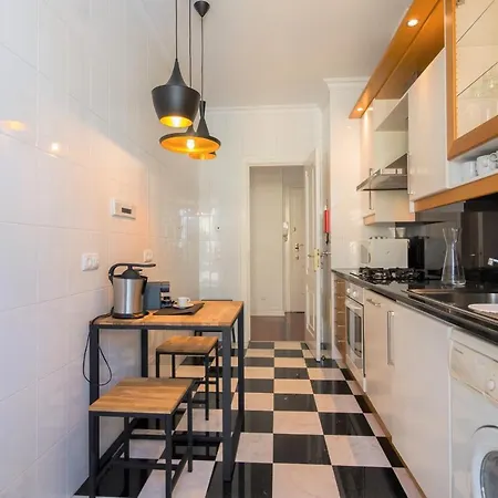 Nomad's Fine Arts In Chiado Apartmán *